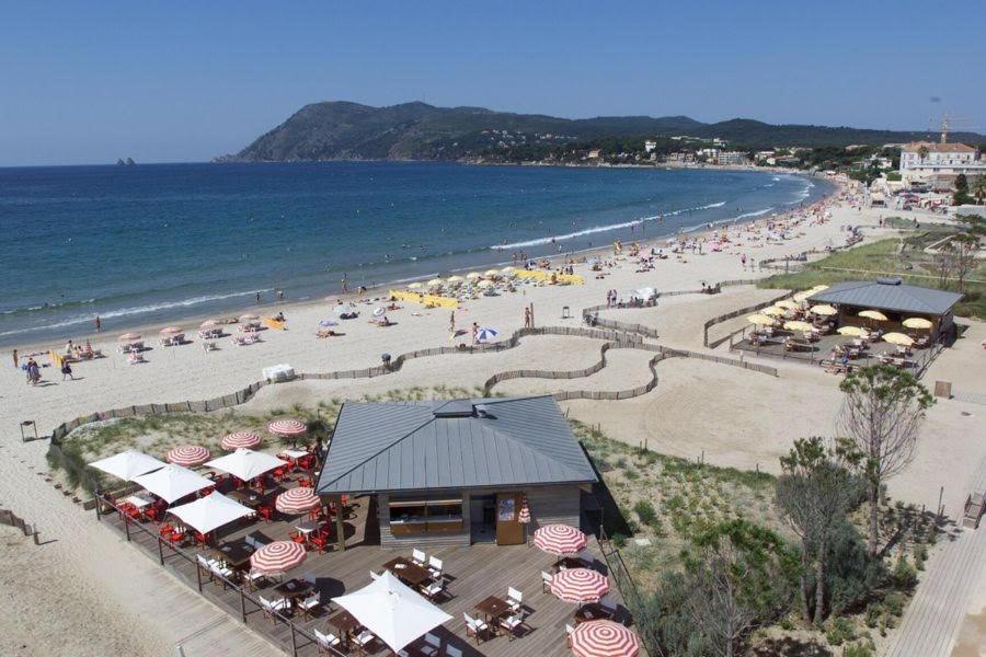 Villa-Chateau Les Terrasses - Tamaris, Plage Des Sablettes, Mer Au Bas De La Propriete La Seyne-sur-Mer Luaran gambar